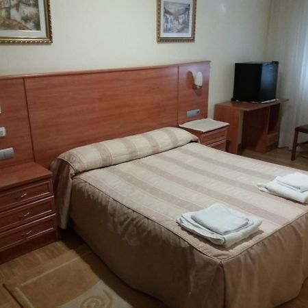 Hotel 2 De Mayo 2 زينزو دي ليميا المظهر الخارجي الصورة